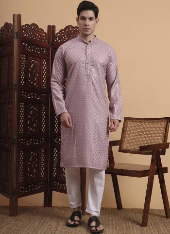 For A festive And Party Wear,Looking These Readymade Kurta With Payjama in Fine Colored.These Kurta is Fabricated On Rayon And Art Silk Bottom With Designer Chikankari Embroidery Work.Buy Now.
