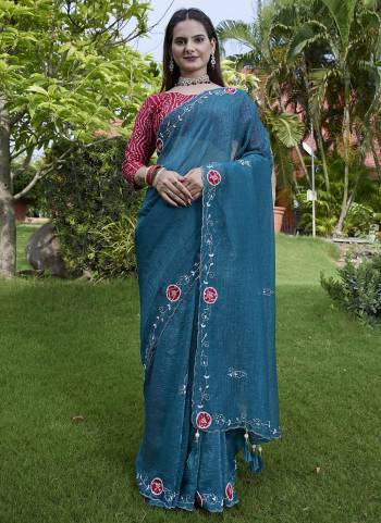Looking These Party Wear Saree in Fine Colored Pair With Blouse.These Saree Are Chiffon and Blouse Are Fabricated On Gajji Silk.Its Beautified With Designer Patch, Calcutta Zardishi,Diamond Hand Embroidery Work.