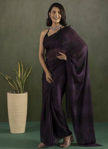 Grab These Party Wear Ready To Wear Saree in Fine Colored Pair With Blouse.These Saree and Blouse Are Fabricated On Chiffon.Its Beautified With Designer Printed.
