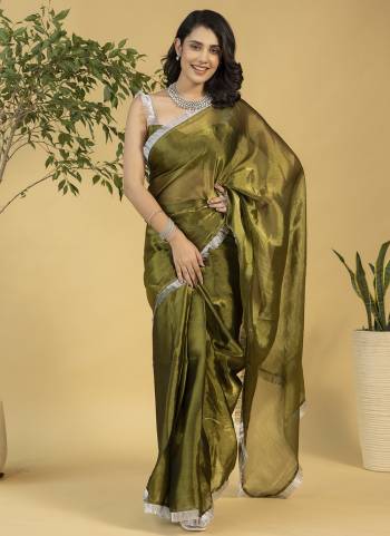 Grab These Party Wear Ready To Wear Saree in Fine Colored Pair With Blouse.These Saree and Blouse Are Fabricated On Chiffon.Its Beautified With Solid With Lace Border Designer.