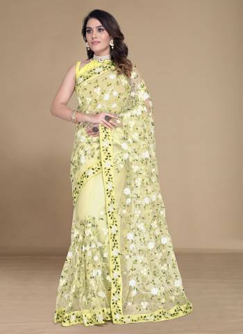 Attactive These Party Wear Saree in Fine Colored.These Saree Are Soft Net And Blouse is Mono Banglori Fabricated.Its Beautified With Designer Multy Thread Embroidery Work.