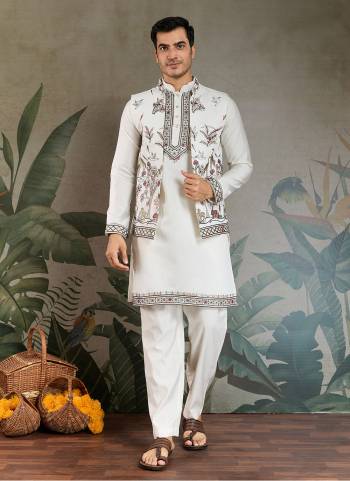 Attrective These Party Wear Readymade Kurta Payjama With Jacket Pair in Fine Colored.These Kurta Payjama And Jacket Are Viscose Silk Fabricated on Pair.Its Beautified With Designer Multy Thread,Sequance Embroidery Work.