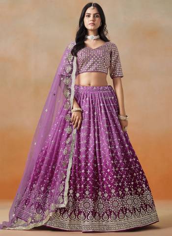 For A Designer Look,Grab These Party Wear Lehenga Choli in Fine Colored.These Lehenga And Blouse Are Fabricated On Georgette Pair With Dupatta Are Soft Net.Its Beautified With Pedding Color,Designer Jari,Sequance Embroidery Work.