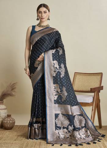 Looking This Party Wear Two Tone Saree Paired With Blouse.This Saree And Blouse Are Satin Silk Fabric With Two Tone Wevon Jari Designer. Buy This Pretty Saree Now.