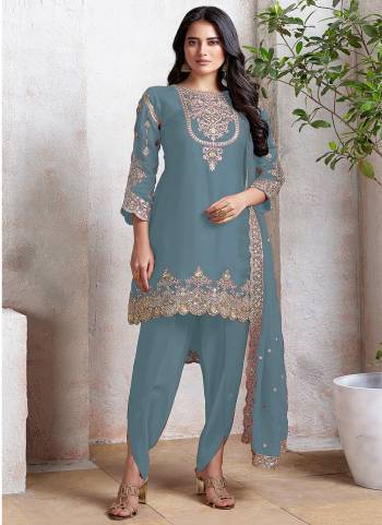 Looking These Designer Patiyala Suit in Fine Colored Pair With Bottom And Dupatta.These Top Are Faux Georgette And Dupatta Are Fabricated On Faux Georgette Pair With Santoon Bottom.Its Beautified With Santoon Inner.Its Beautified With Designer Embroidery Work.