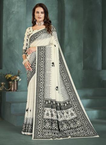  Looking These Party Wear Saree in Fine Colored.These Saree And Blouse is Fabricated On Crepe Silk.Its Beautified With Designer Position Digital Foil Printed.