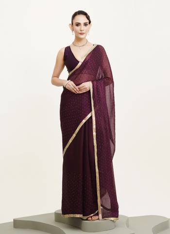 Attractive These Fancy Party Wear Saree in Fine Colored.These Saree Are Chiffon And Blouse is Fabricated On Art Silk Pair.Its Beautified With Fancy Beads And Stone Work Disigner Saree.
