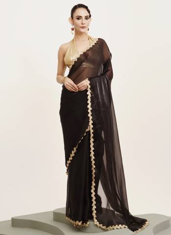 Attractive These Fancy Party Wear Saree in Fine Colored.These Saree Are Organza And Blouse is Fabricated On Art Silk Pair.Its Beautified With Fancy Sequance Work Disigner Saree.