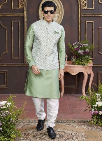 Looking These Party Wear Mans Wear Top Bottom With Jacket wearing this fashionable. Tailored Top Bottom Are Art Silk And Jacket On Faux Satin Fabriced With Solid With Designer Digital Printed, Embroidery Work.