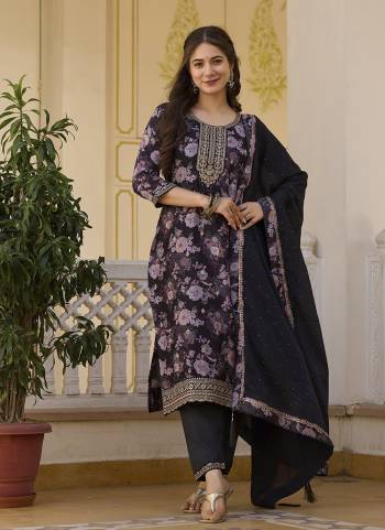Attractive These Suit in Fine Colored Pair With Bottom And Dupatta.These Top And Bottom Are Fabricated On Chinon Pair With Chinon Dupatta.Its Beautified With Printed,Designer Embroidery Work.