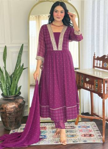 Attractive These Suit in Fine Colored Pair With Bottom And Dupatta.These Top And Bottom Are Fabricated On Georgette Pair With Georgette Dupatta.Its Beautified With Printed,Designer Embroidery Work.