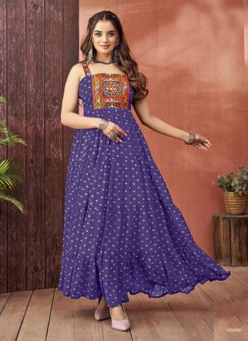 Atrective These Beautiful Looking Navratri Collection Readymade Long Gown.These Gown is Fabricated On Faux Georgette.Its Beautified With Designer Bandhani Printed With Kutchi Work.