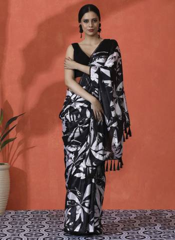 Looking These Party Wear Saree in Fine Colored.These Saree is Fabricated On Chinon Pair With Chinon Blouse.Its Beautified Designer Digital Printed.