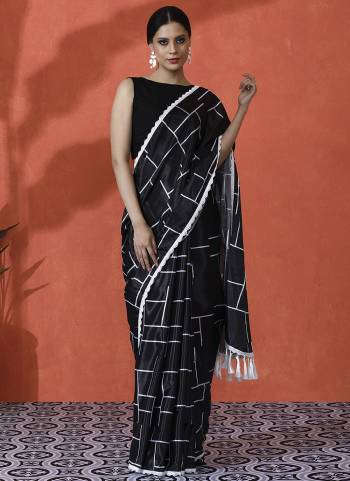 Looking These Party Wear Saree in Fine Colored.These Saree is Fabricated On Chinon Pair With Chinon Blouse.Its Beautified Designer Digital Printed.