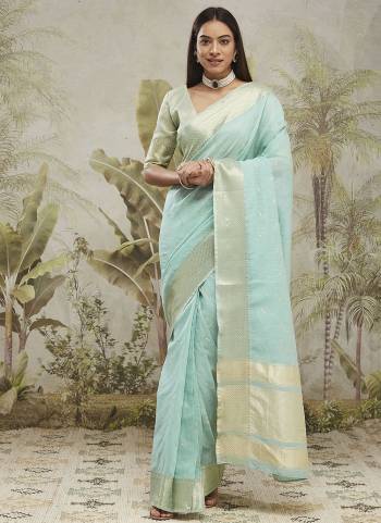 Attractive These Party Wear Ready To Wear Saree in Fine Colored.These Saree Are Chanderi Cotton And Blouse is Chanderi Cotton Fabricated.Its Beautified With Wevon Designer.