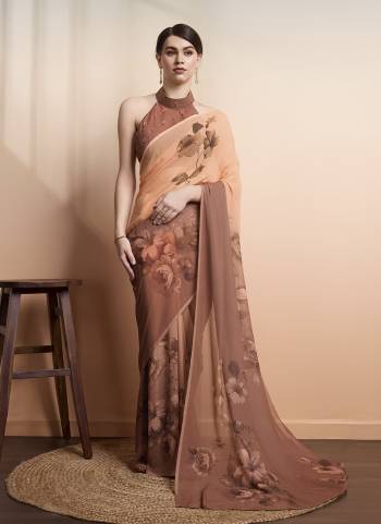 Attrective These Party Wear Saree in Fine Colored.These Saree And Blouse is Fabricated On Georgette.Its Beautified With Designer Printed.