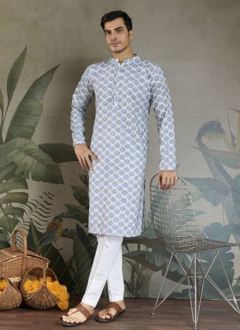 For A festive And Party Wear,Looking These Readymade Kurta With Payjama in Fine Colored.These Kurta is Fabricated On Cotton And Art Silk Payjama With Designer Printed With Chikankari Embroidery Work.Buy Now.