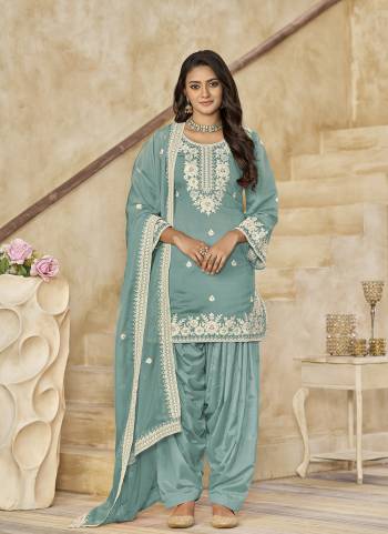 Looking These Beautiful Party Wear Fine Color Salwar Suits.These Top Are Roman Silk And Dupatta Are Organza And Bottom Santoon Fabricated.Its Beautified With Designer Embroidery Work.