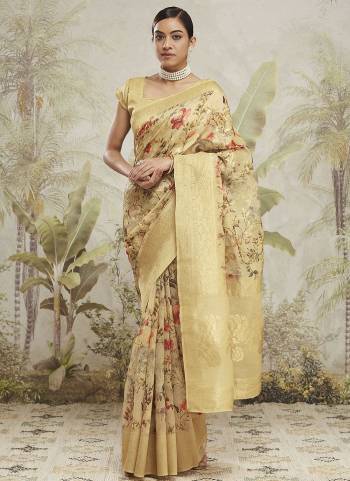 Attractive These Party Wear Ready To Wear Saree in Fine Colored.These Saree Are Jacquard Silk And Blouse is Jacquard Silk Fabricated.Its Beautified With Wevon Jacquard Designer With Digital Printed.