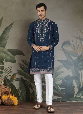 Looking These Party Wear Readymade Kurta Pair in Fine Colored.These Kurta Are Viscose Silk Fabricated on Pair.Its Beautified With Designer Thread,Sequance Embroidery Work.