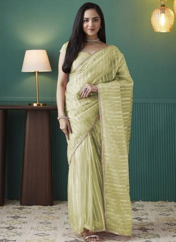 Attractive These Party Wear Ready To Wear Saree in Fine Colored.These Saree Are Organza And Blouse is Organza Fabricated.Its Beautified With Designer Foil Printed With Lace Border.