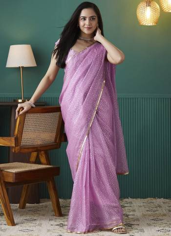 Attractive These Party Wear Ready To Wear Saree in Fine Colored.These Saree Are Organza And Blouse is Organza Fabricated.Its Beautified With Designer Foil Printed With Lace Border.