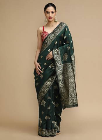 Looking These Party Wear Saree in Fine Colored.These Saree is Fabricated On Lichi Silk Pair With Lichi Silk Blouse.Its Beautified Wevon Jacquard Designer.