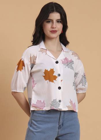 Looking These Beautiful Looking Readymade Crocks Shirt.These Shirt is Fabricated On Delta.Its Beautified With Designer Printed.