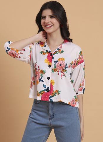 Looking These Beautiful Looking Readymade Crocks Shirt.These Shirt is Fabricated On Delta.Its Beautified With Designer Printed.