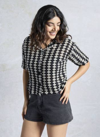 Garb These Beautiful Looking Readymade Crocks Shirt.These Shirt is Fabricated On Knited.Its Beautified With Wevon Designer.