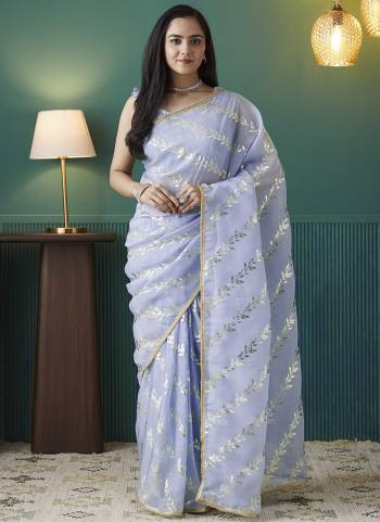 Garb These Party Wear Ready To Wear Saree in Fine Colored.These Saree Are Organza And Blouse is Organza Fabricated.Its Beautified With Solid Designer Foil Printed With Lace Border.