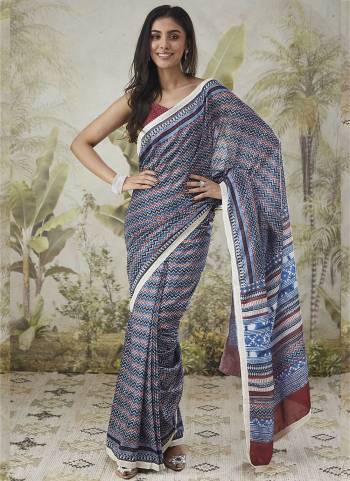 Garb These Party Wear Ready To Wear Saree in Fine Colored.These Saree Are Muslin And Blouse is Muslin Fabricated.Its Beautified With Designer Printed With Lace Border.