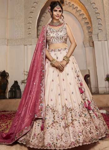 Attrective Looking This Party Wear Fine Color Fancy Heavy Designer Choli And Lahenga Fabriced On Tissue And Dupatta Tissue In Fabricated Beautified With Attrective Designer Heavy Sequance,Multy Thread,Beads Embroidery,Stone Work. Buy Now.