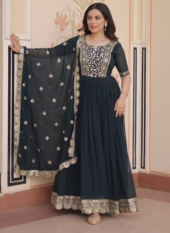 Attractive These Beautiful Looking Readymade Long Gown With Dupatta.These Gown And Dupatta is Fabricated On Faux Georgette.Its Beautified With Designer Jari,Sequance Embroidery Work.