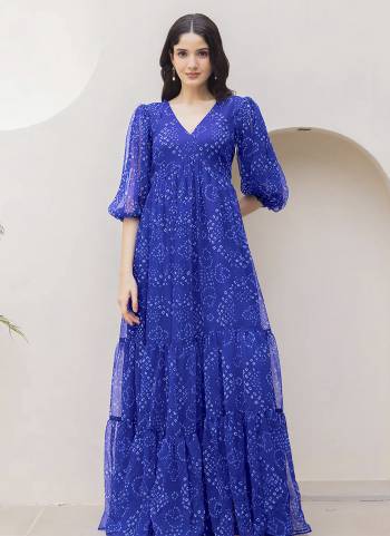 Attrective Looking These Beautiful Readymade Long Gown.These Gown Are Faux Georgette Fabricated.Its Beautified With Designer Digital Printed.