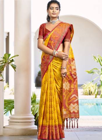 Looking These Fastive And Party Wear Saree in Fine Colored.These Saree And Blouse is Fabricated On Pochampalli Silk.Its Beautified With Woven Designer.