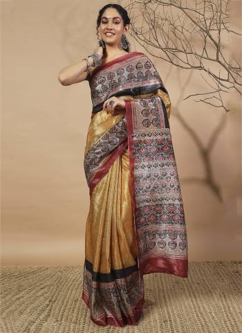 Attrective These Party Wear Saree in Fine Colored.These Saree And Blouse is Fabricated On Tissue.Its Beautified With Designer Digital Printed.