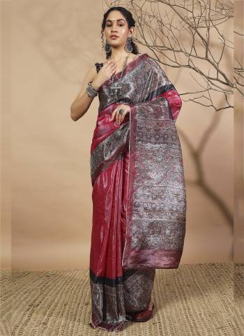 Attrective These Party Wear Saree in Fine Colored.These Saree And Blouse is Fabricated On Tissue.Its Beautified With Designer Digital Printed.