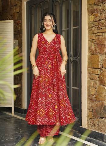 Attrective Looking These Beautiful Readymade Anarkali Plazzo Suits.These Top And Bottom is Fabricated On Rayon.Its Beautified With Designer Digital Printed.