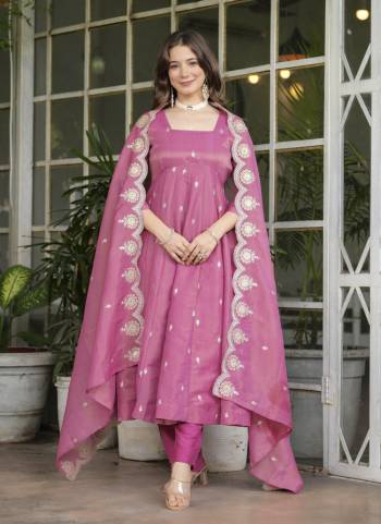 Attractive These Suit in Fine Colored Pair With Bottom And Dupatta.These Top And Bottom Are Fabricated On Silk Pair With Silk Dupatta.Its Beautified With Designer Embroidery Work.