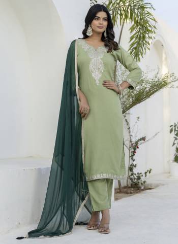 Attractive These Beautiful Readymade Suits With Dupatta.These Suit is Fabricated On Top Are Silk Blend And Bottom Are Viscose Roman Silk And Nazneen Dupatta .Its Beautified With Designer Embroidery Work.