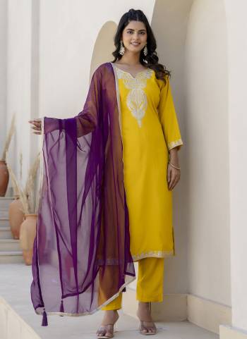 Attractive These Beautiful Readymade Suits With Dupatta.These Suit is Fabricated On Top Are Silk Blend And Bottom Are Viscose Roman Silk And Nazneen Dupatta .Its Beautified With Designer Embroidery Work.