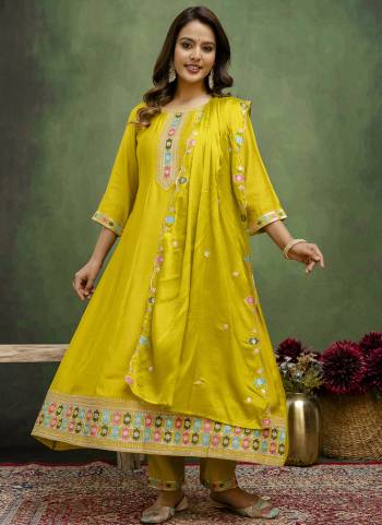Looking These Beautiful Readymade Suits With Dupatta.These Suit is Fabricated On Top Are Silk Blend And Bottom Are Silk Blend And Chinon Dupatta .Its Beautified With Designer Embroidery Work.