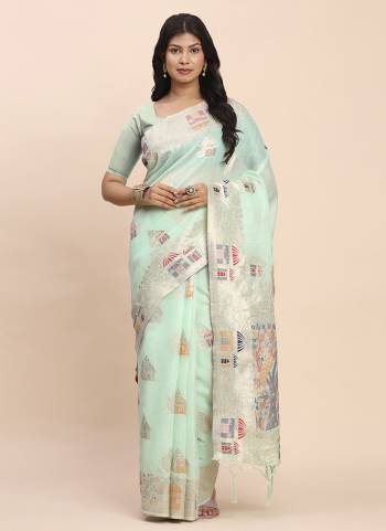 Looking These Fastive And Party Wear Saree in Fine Colored.These Saree And Blouse is Fabricated On Linen Cotton.Its Beautified With Woven Jacquard Designer.