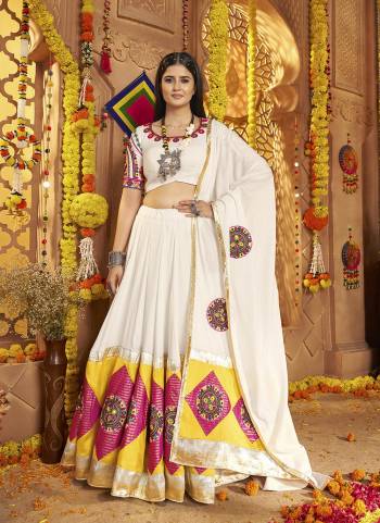Attrective These Navratri Special Lehenga Choli in Fine Colored.These Lehenga Are Viscose Cotton And Blouse Are Viscose Cotton And Dupatta Are Fabricated On Viscose Cotton.Its Beautified With Designer Multy Thread,Mirror Embroidery Work.
