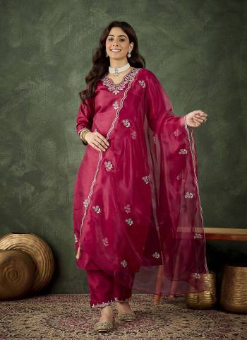 Garb These Beautiful Readymade Suits With Dupatta.These Suit is Fabricated On Top Are Silk Blend And Bottom Are Silk Blend And Organza Dupatta .Its Beautified With Designer Embroidery Work.