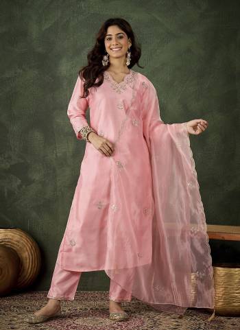 Garb These Beautiful Readymade Suits With Dupatta.These Suit is Fabricated On Top Are Silk Blend And Bottom Are Silk Blend And Organza Dupatta .Its Beautified With Designer Embroidery Work.
