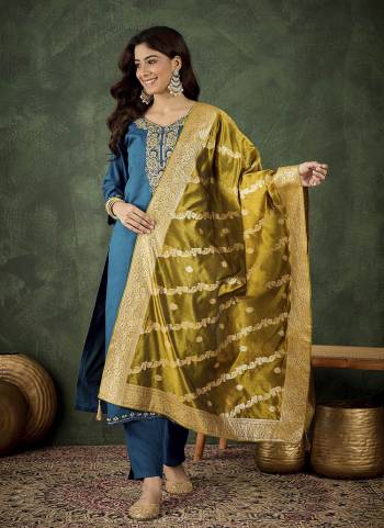 Garb These Beautiful Readymade Suits With Dupatta.These Suit is Fabricated On Top Are Viscose Rayon And Bottom Are Viscose Rayon And Organza Dupatta .Its Beautified With Designer Embroidery Work With Woven Dupatta.