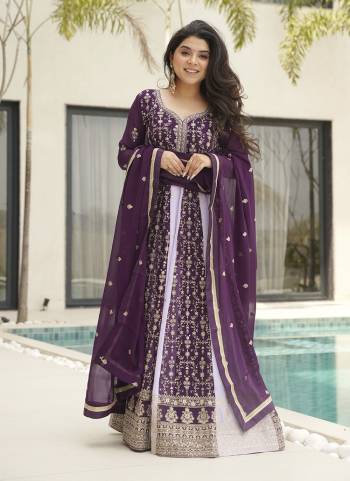 Garb These Beautiful Looking Party Wear Readymade Long Gown With Dupatta.These Gown Are Faux Georgette And Dupatta is Fabricated On Faux Georgette.Its Beautified With Designer Jari,Sequance Embroidery Work.