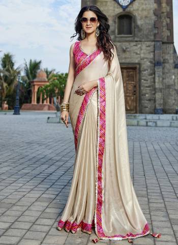 Attractive These Fancy Fastive Saree in Fine Colored.These Saree Are Georgette And Blouse is Fabricated On Art Silk Pair.Its Beautified With Disigner Bandhani,Laheriya Printed With Lace Border Work.
